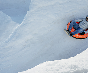 Tubing - at the lower station of the Gubałówka railway